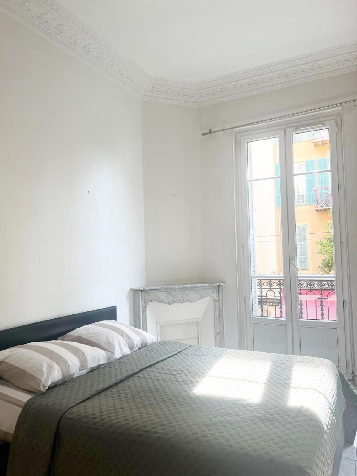 Spacieux Appartement Climatise Centre Nizza Esterno foto